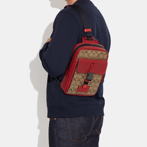 Coach Mens Track Pack in Signature - Picture 4 of 5